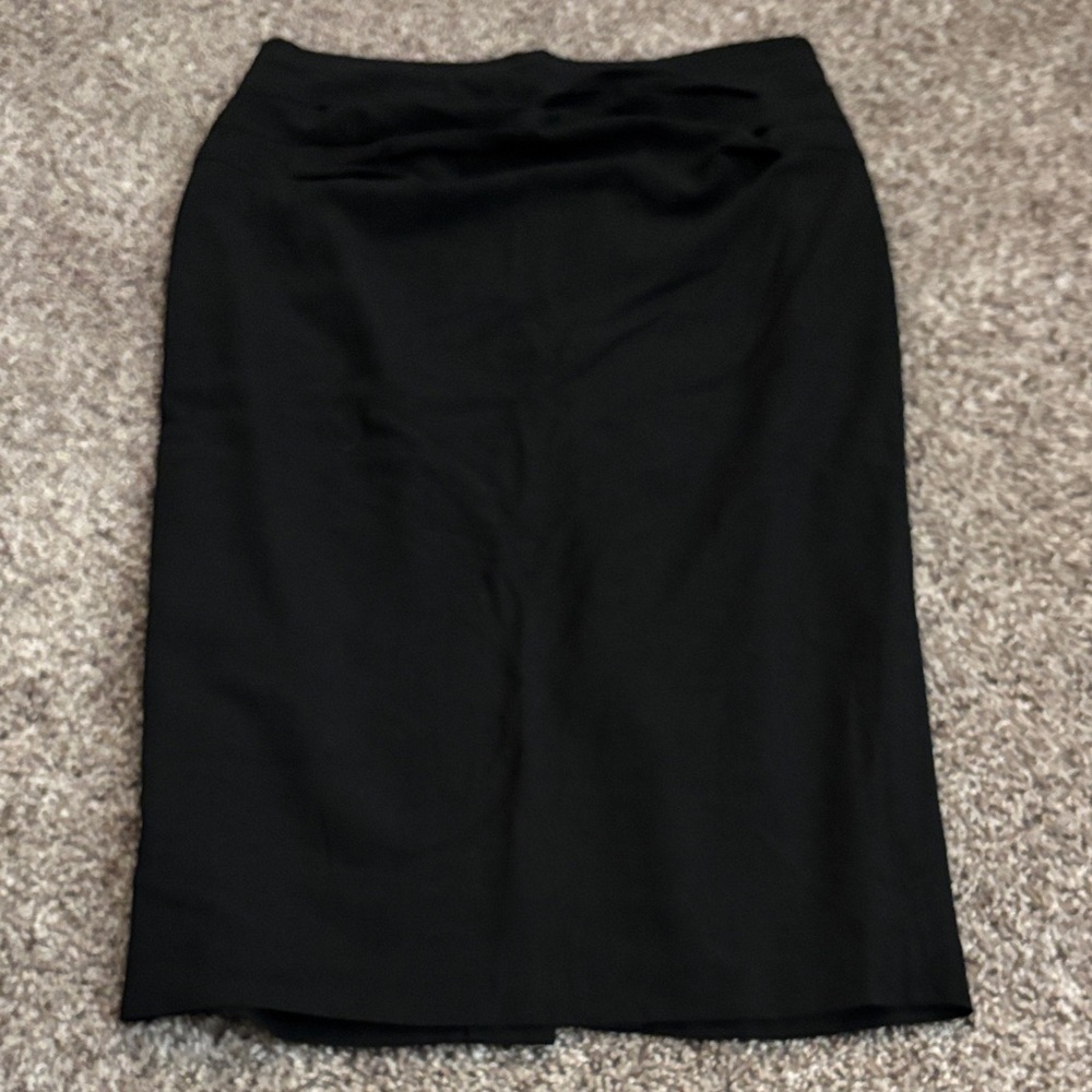 BCBGMaxAzria Classic Black Pencil Skirt